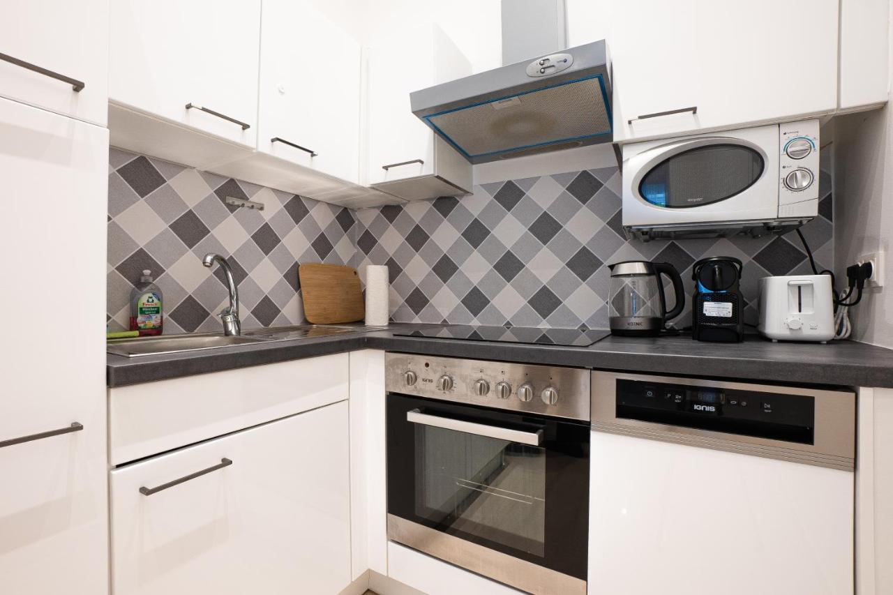 Apartment In The Central Area. 5 Minute'S Walk To The Danube. فيينا المظهر الخارجي الصورة