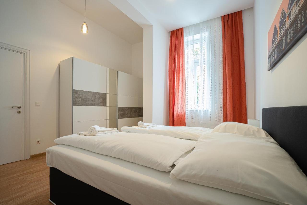 Apartment In The Central Area. 5 Minute'S Walk To The Danube. فيينا المظهر الخارجي الصورة